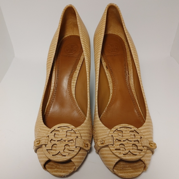 COPY - Tory Burch Shoes Size 8.5 - Picture 9 of 10